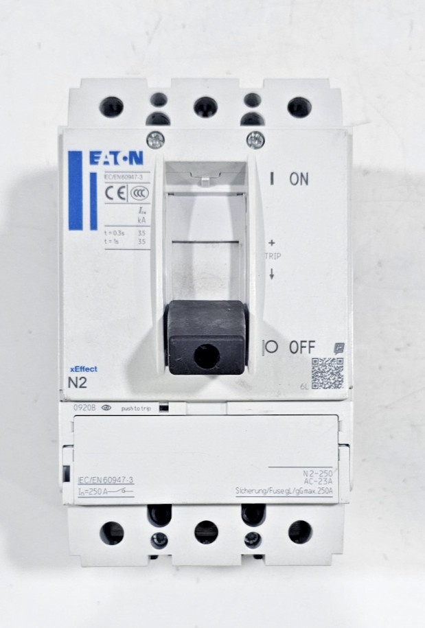 EATON xEffect N 2 N2-250 IEC/EN 60947-3 CIRCUIT BREAKER 250A 3 Pole 690V