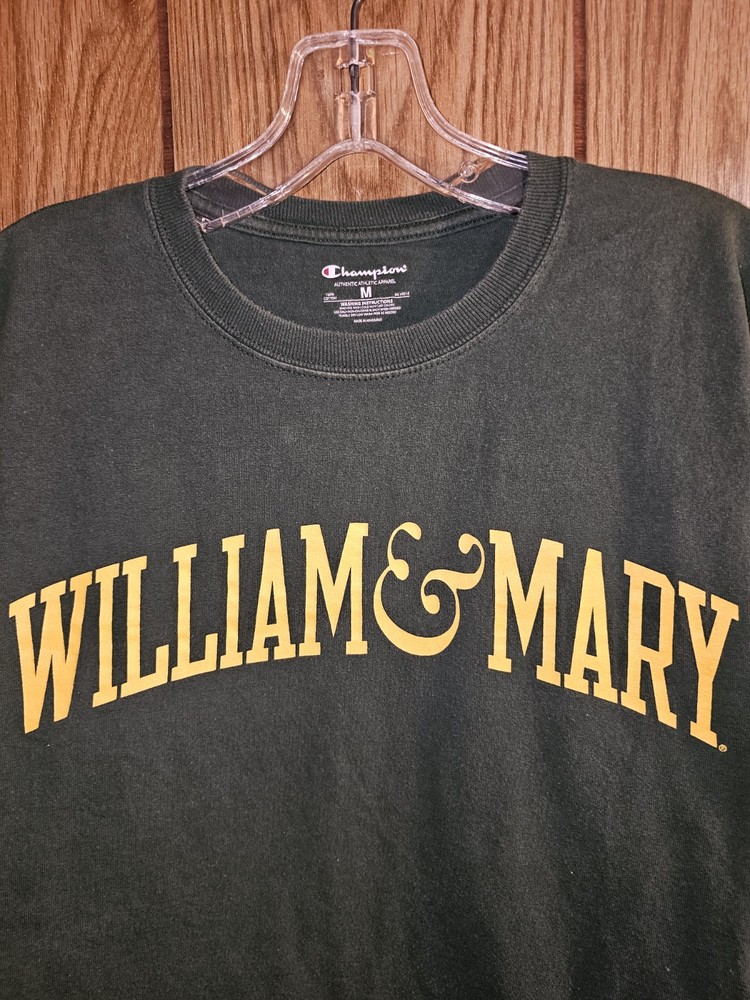 William And Mary College Champion Medium Mens Green Graphic Logo Tshirt NCAA
