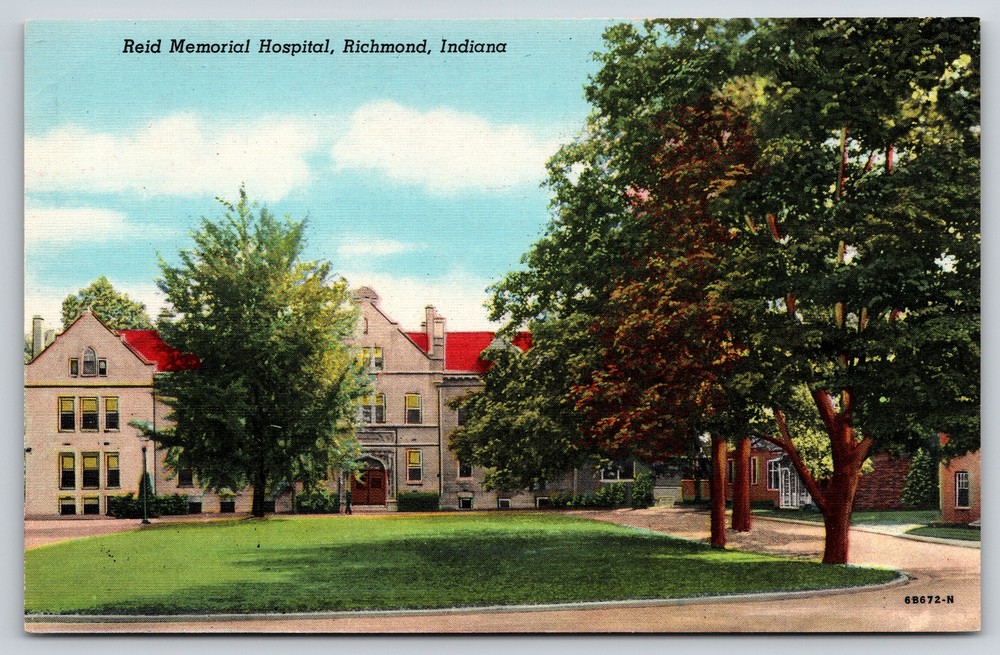 Hospitals~Reid Memorial Hospital Richmond Indiana~Vintage Postcard