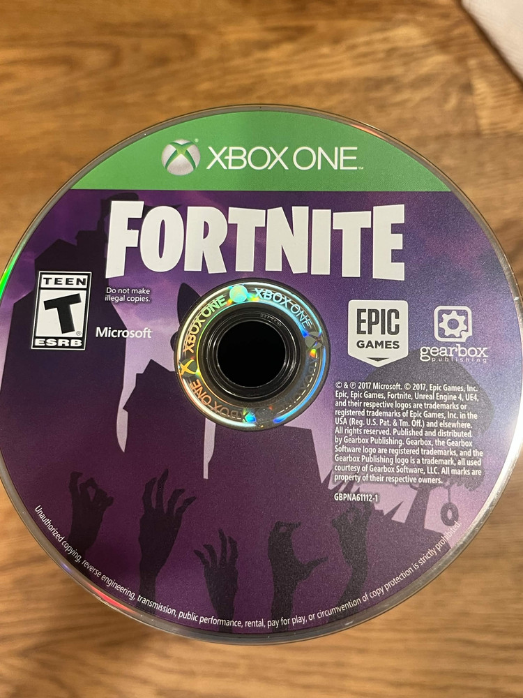 Fortnite Save the World Xbox One DISC ONLY | *Rare* Purple Edition