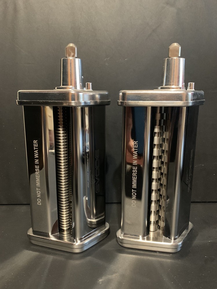 2 Set Pasta  Fettuccine Spaghetti Cutter Stand Mixer Attachment GVODE  No/box