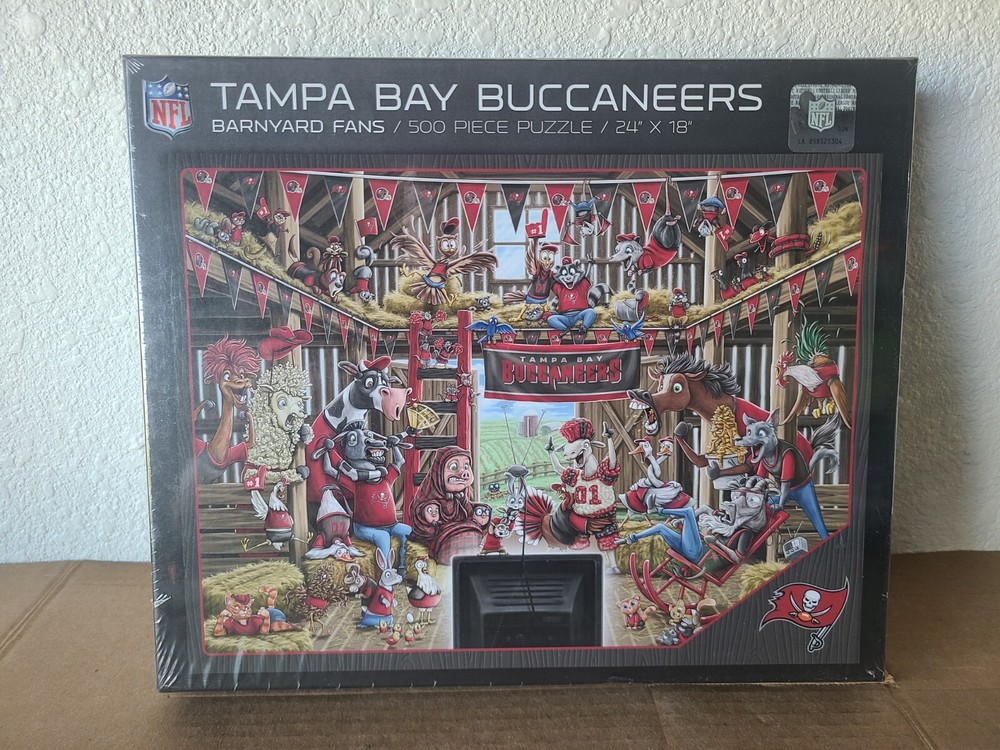 Tampa Bay Buccaneers Barnyard Fans Puzzle (500 Pieces) 24”x18”