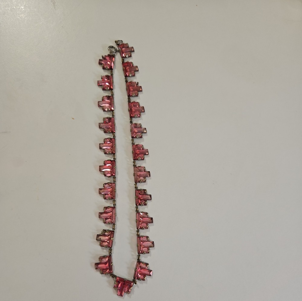 Antique Clear Pink Vauhall Choker