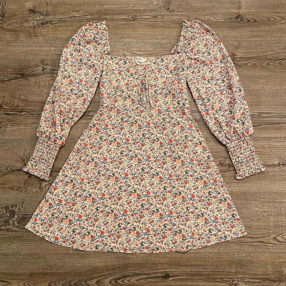 Reset Women's size Small White Floral Sweetheart Neckline Long Sleeve Mini Dress