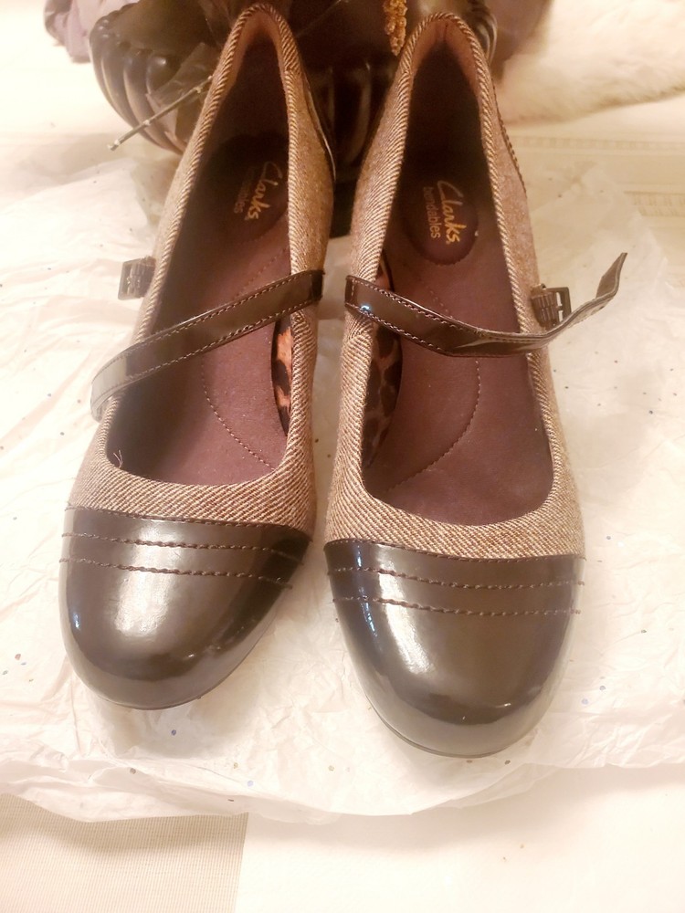 Clarks Bendables Mary Jane Shoes Size 10M • Brown Tweed / Herringbone • New