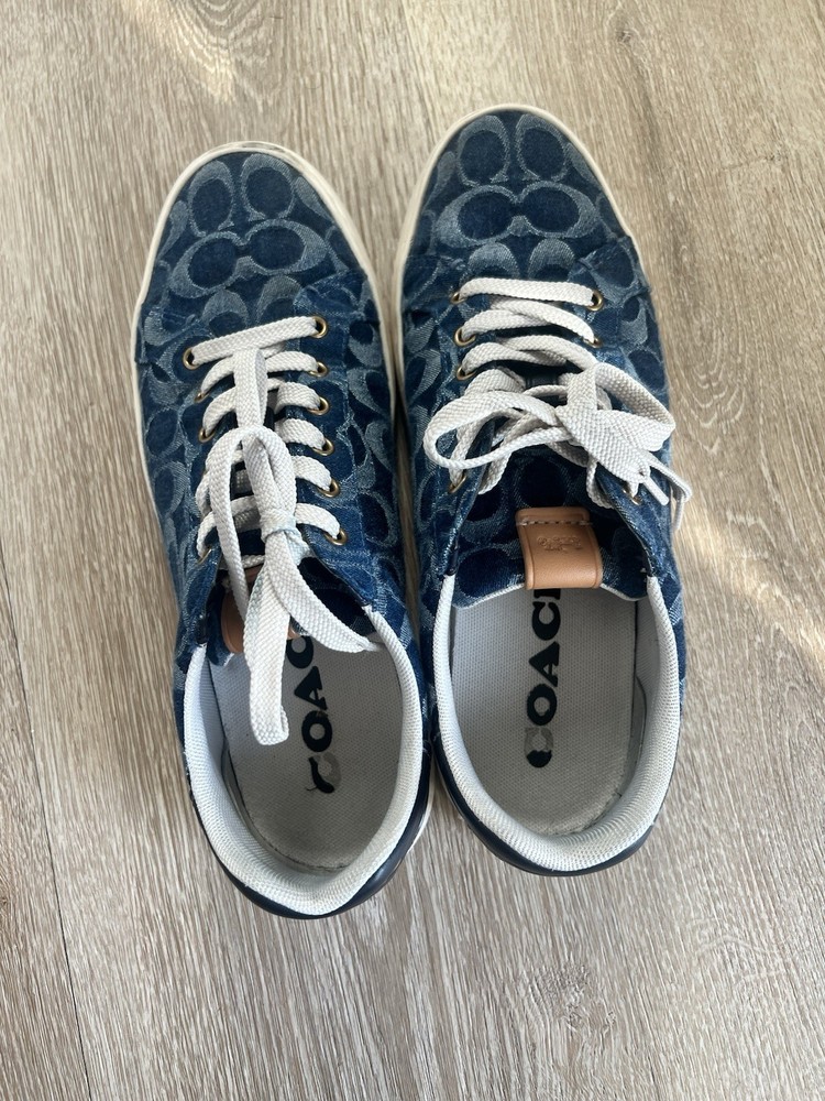 Coach Denim Signature C Low Top Sneakers Women’s 9 Blue Lace Up Shoes