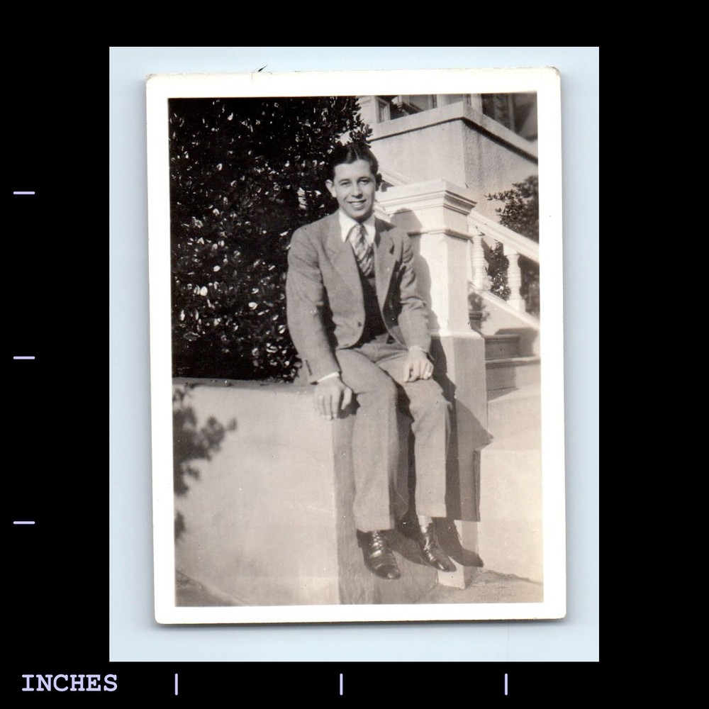 Old Vintage Photo MAN IN SUIT SITTING ON WALL
