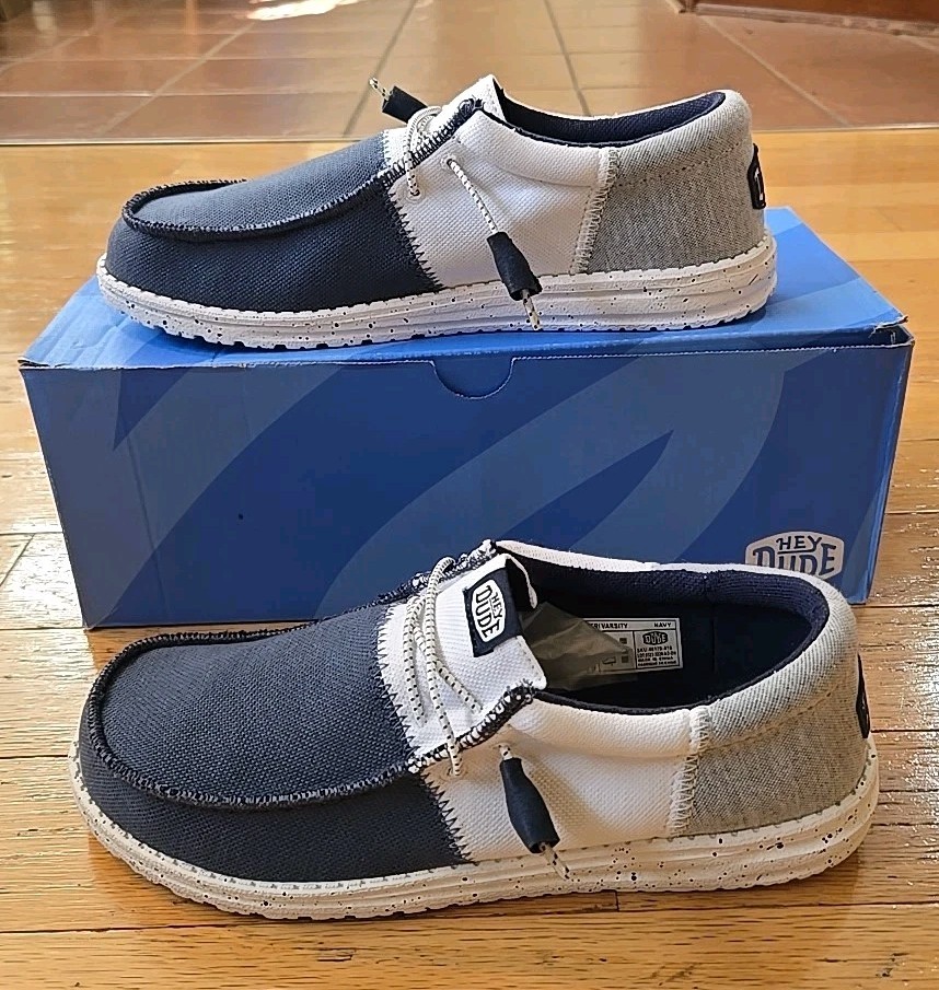 Hey Dude Wally Tri Varsity Men's Size 8 Medium Blue / Grey # 40170-410