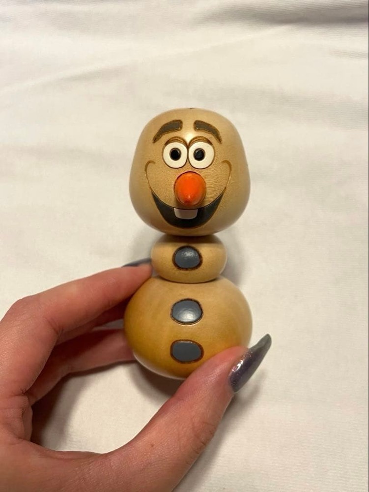 Usaburo Disney Olaf Kokeshi Doll Wooden Handmade Rare 9 Inch Japan
