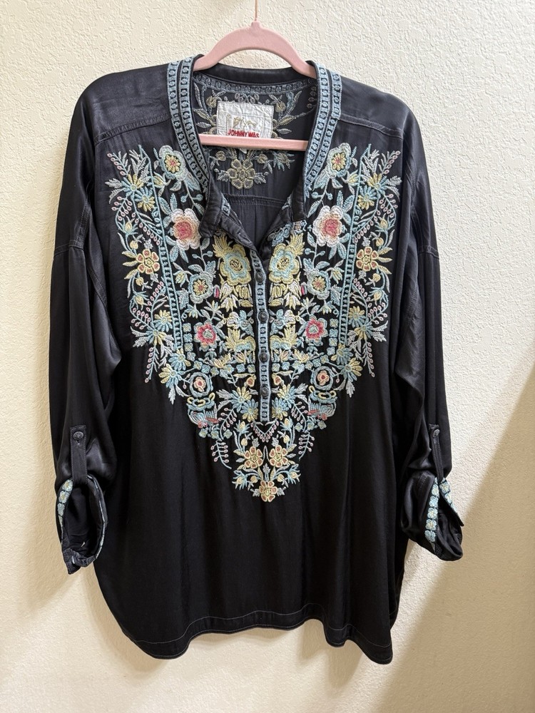 Johnny Was Women's Floral Embroidered Print On Long Sleeve Silky BLK Blouse