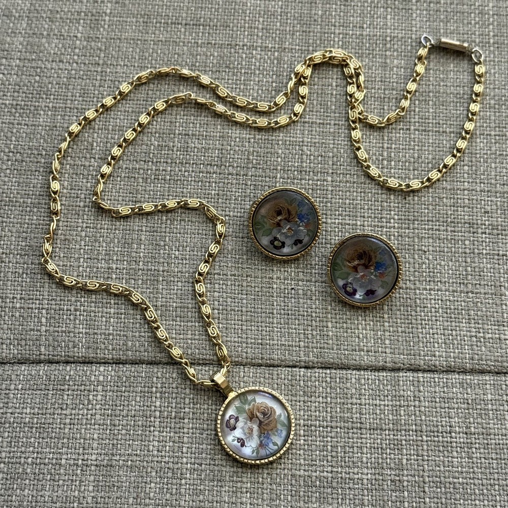 Vintage Germany Glass Floral Pendant Necklace & Earrings