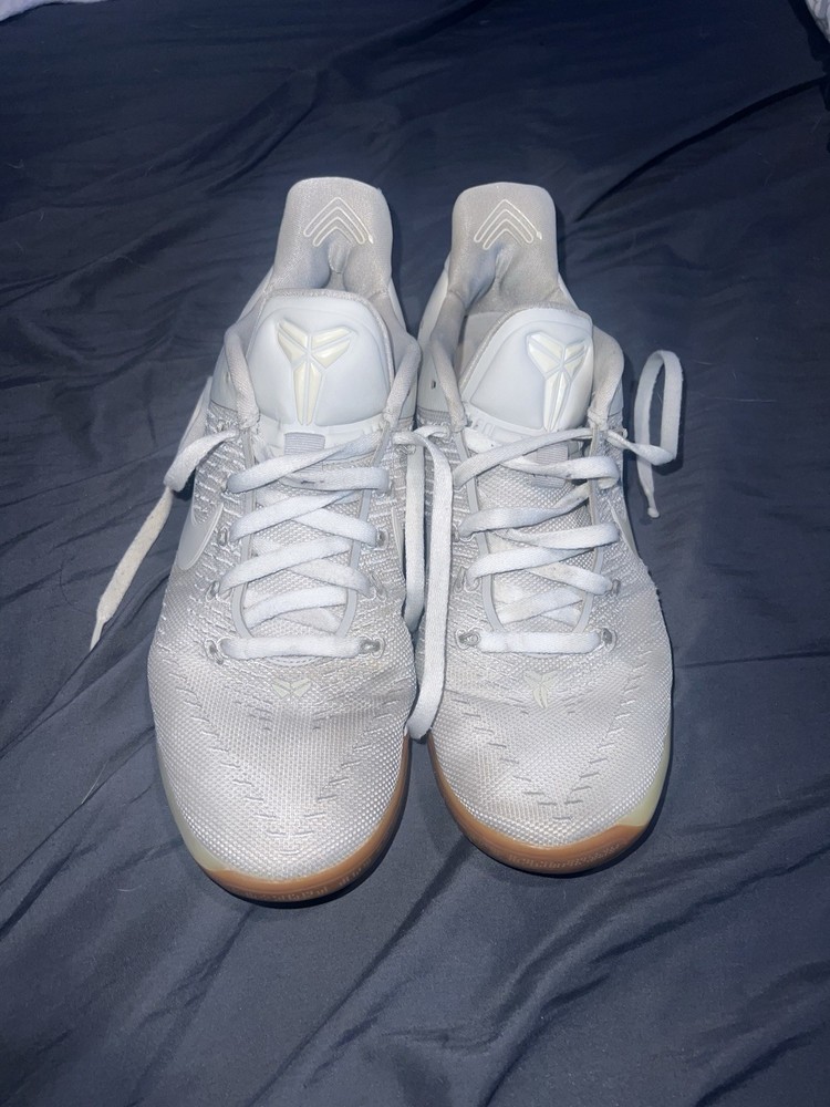 Nike Kobe A.D. Men's Sneakers Size 11 Light Bone RIP NBA Lakers