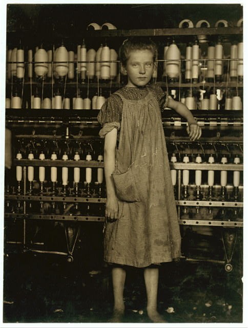 North Pownal Vermont Cotton Mill,Vermont,Child Labor,Lewis Wickes Hine,1910,1