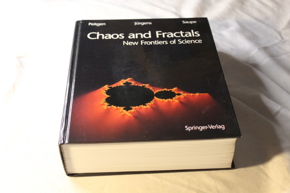 Chaos and Fractals: New Frontiers of Science - Hardcover - VERY GOOD