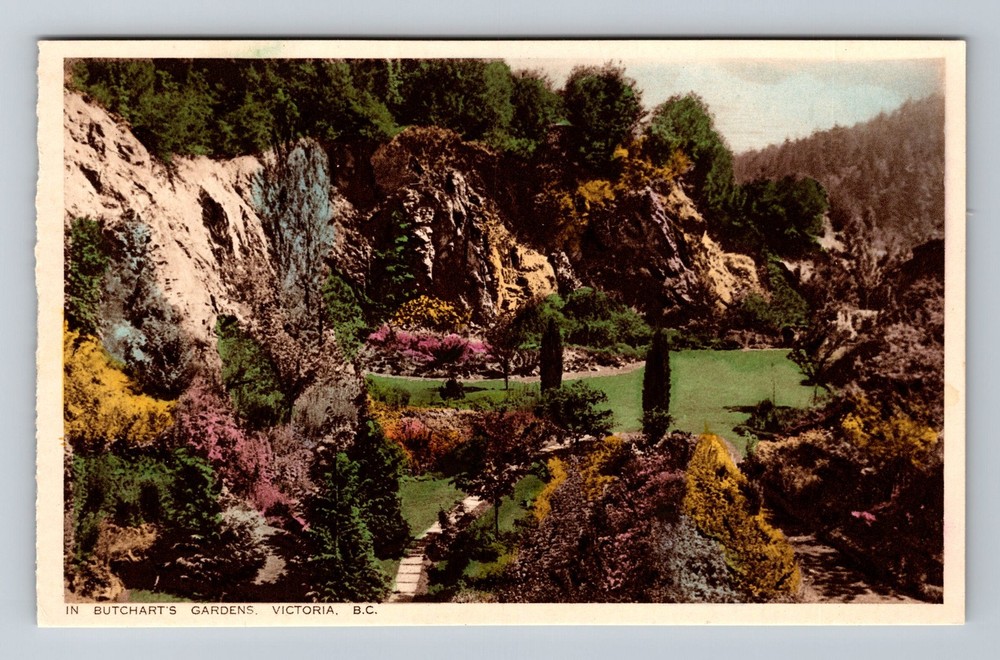 Victoria B.C. Canada, Butchart's Gardens, Landscape, Vintage Postcard