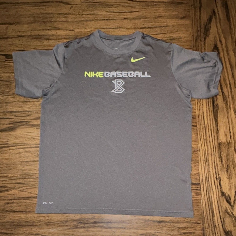 Nike Dri-FIT Men's Gray Graphic Print Crew Neck Short Sleeve T-Shirt Size XL