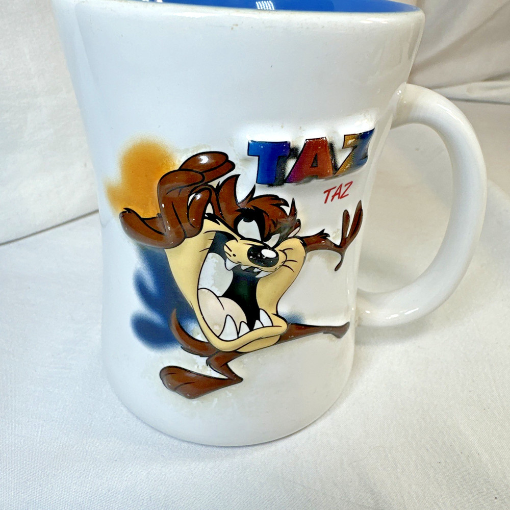 Taz Tasmanian Devil Mug Six Flags White Blue Collectors Warner Bro Raised Taz