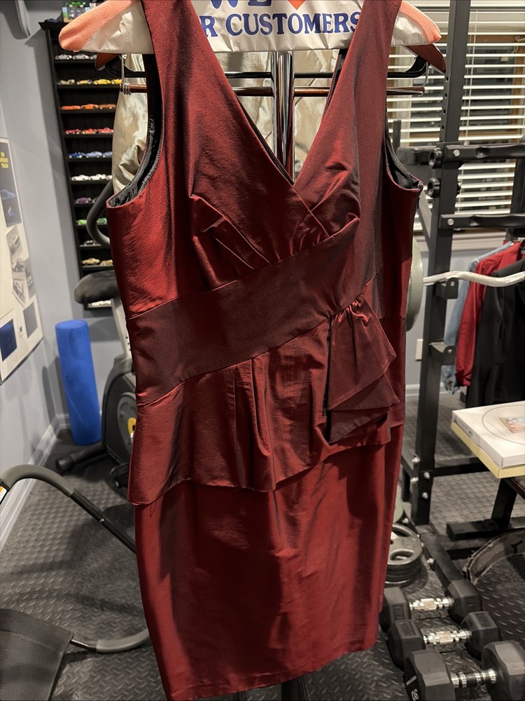 JONES NEW YORK women's red dress sleeveless size 12 lined formal