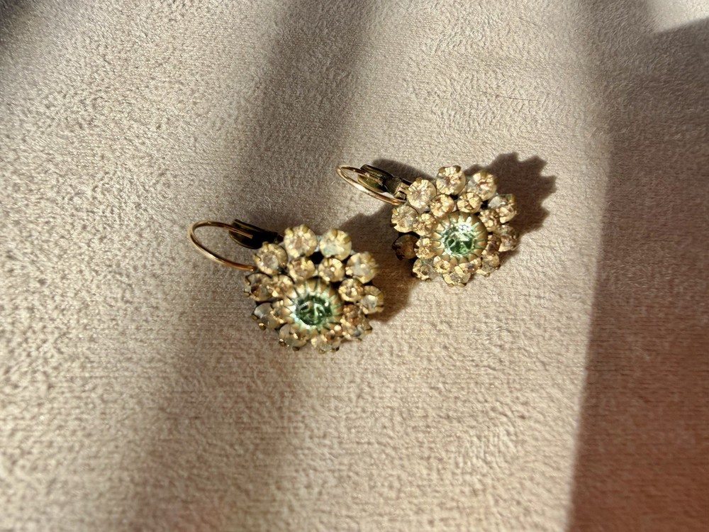 Vintage Liz Palacios Flower Crystal Drop Earrings Gold Tone Floral Design USA
