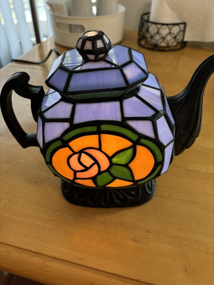 Vintage Tiffany Style Floral Stained Glass Tea Pot Table Lamp By Cheyenne Decor