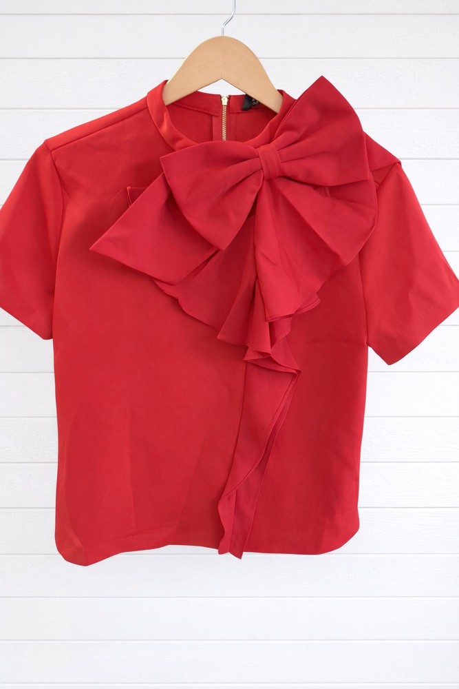 Gracia NWT Red Large Bowed Short Sleeved Blouse L