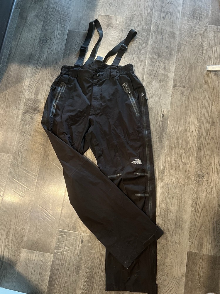 The North Face Summit Series Men’s XL Black Waterproof Snow Bib Pants Pockets