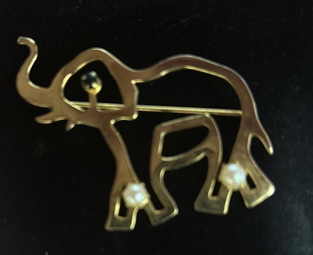 BROOCH GOLD TONE PIN 2