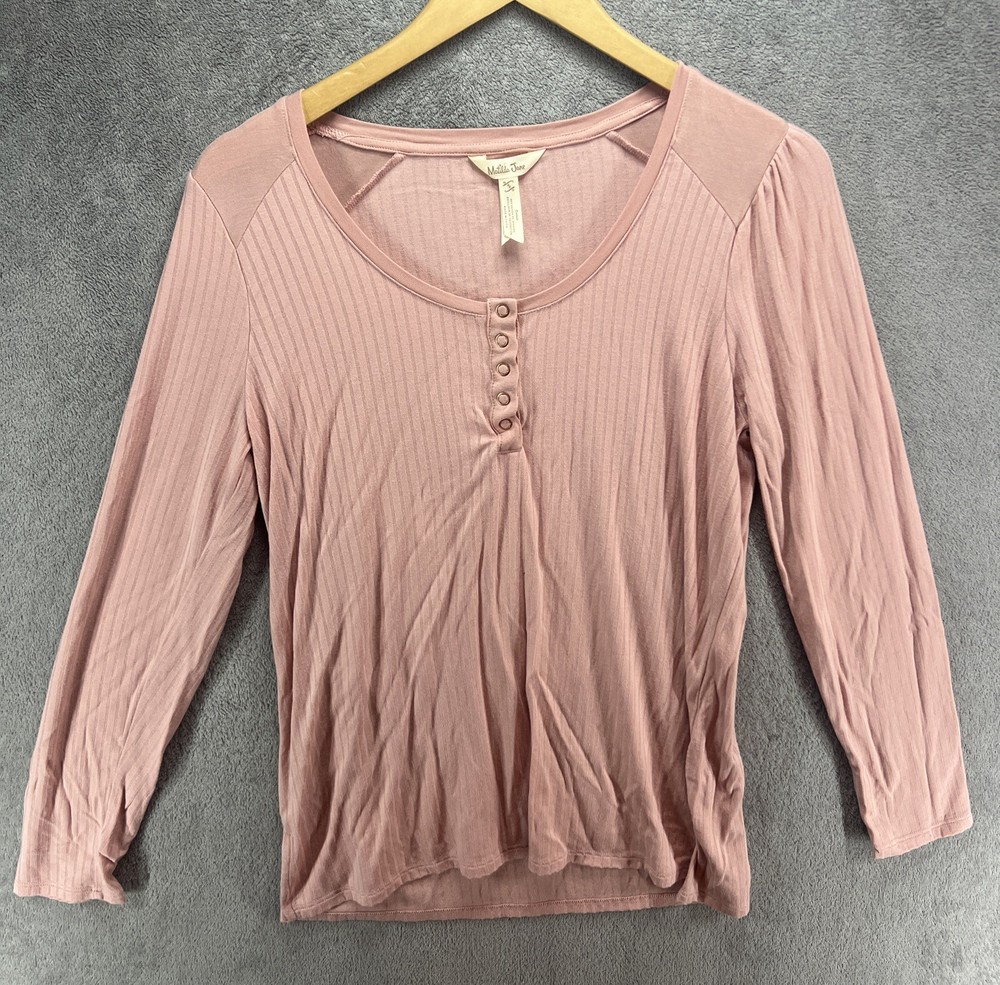 Matilda Jane Ryanne Womens Flowy Silky Soft Button Henley Tee Size S EUC