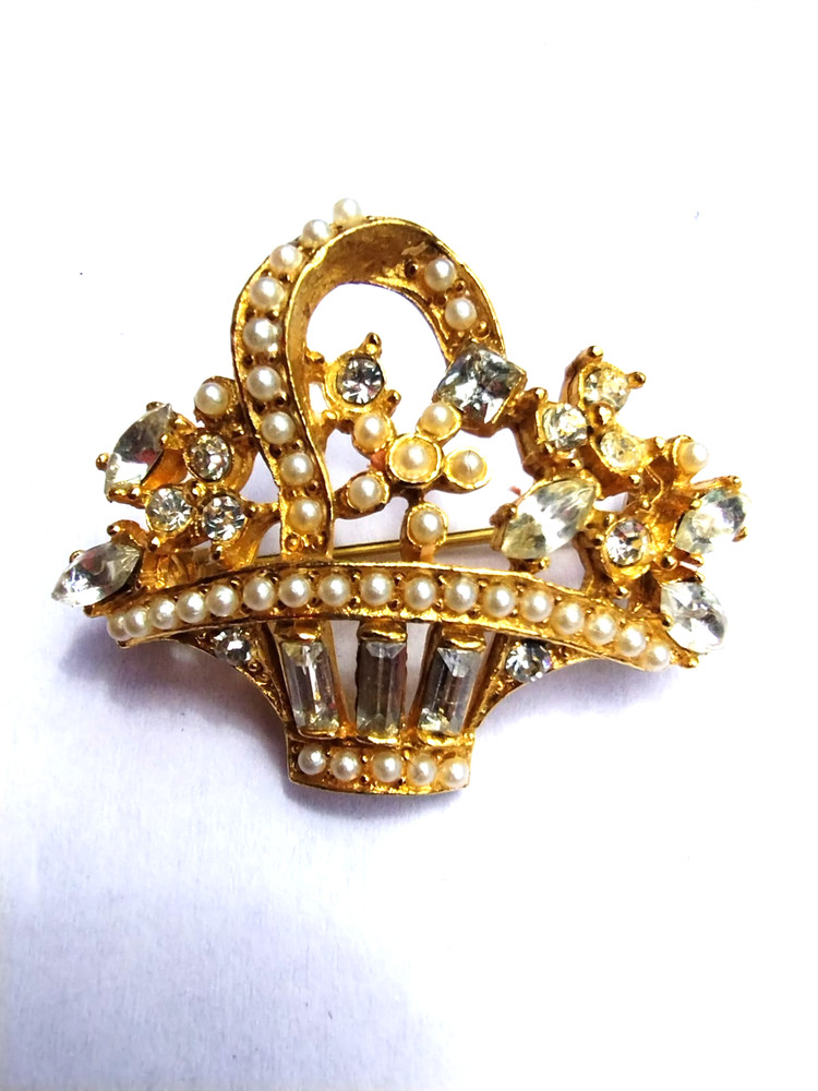 Vintage Flower Basket Brooch Gold Tone Faux Pearls Rhinestones