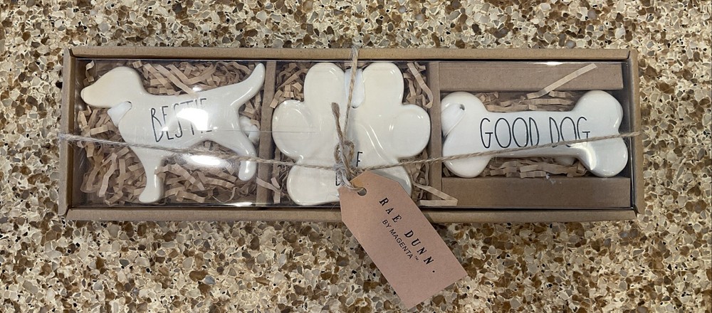 NEW 3 RAE DUNN MAGENTA DOG SHAPED ORNAMENTS BFF PAW GOOD DOG BISCUIT & BEST DOG