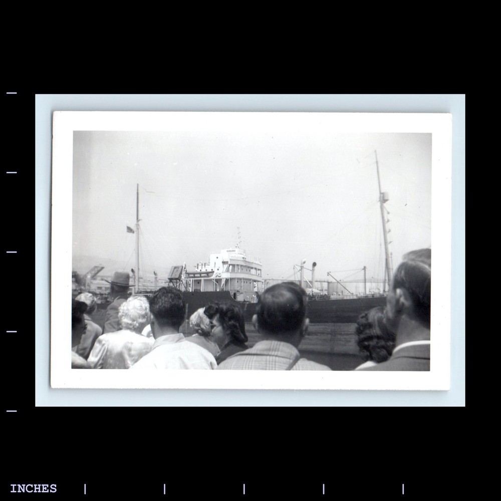 Old Vintage Photo MEN WOMEN REAR VIEW FROM BEHIND BY SHIP