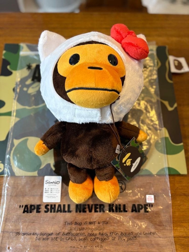 BAPE × Sanrio Baby Milo Hello Kitty Plush Doll Hoodie Ver. Limited New w/ Bag
