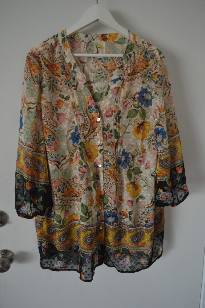New Fig and Flower Blouse Top Shirt Floral Silky Top Plus Size 2X