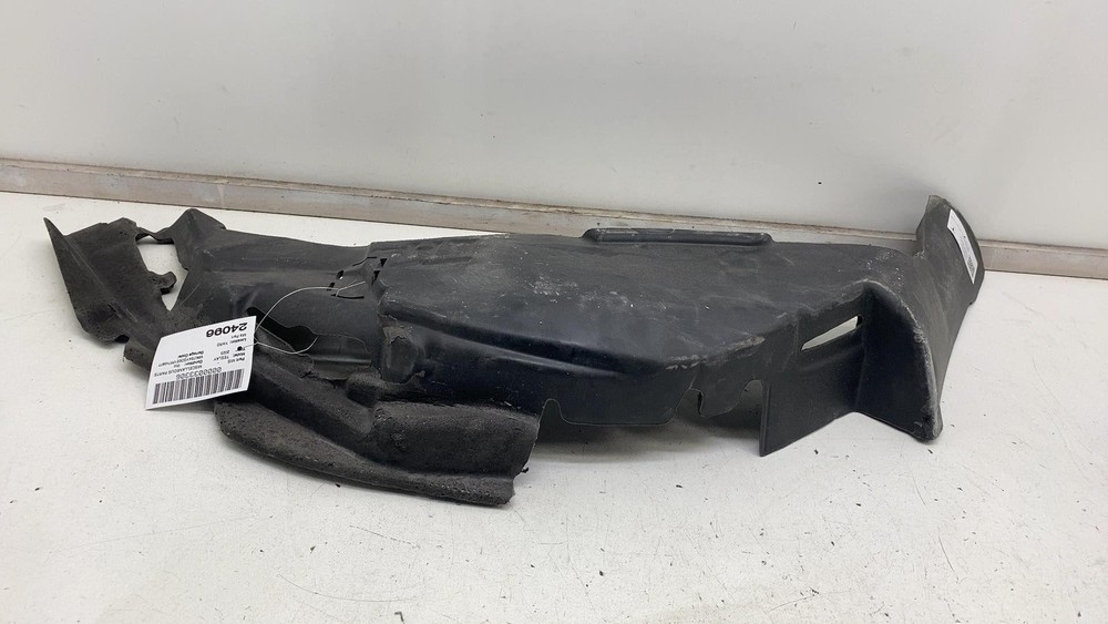 Tesla Model Y 20-23 Left Front Wheelhouse Insulator 1493085-00-E