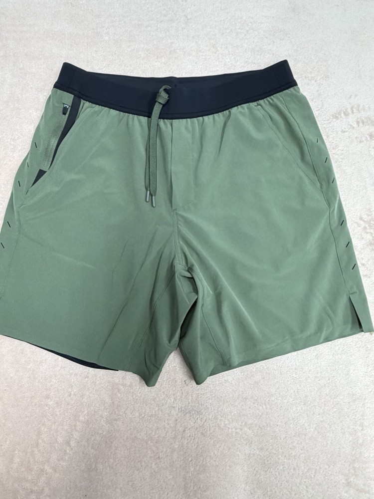 Ten Thousand Interval Shorts Mens M Green Lined Stretch Athletic Gym Running