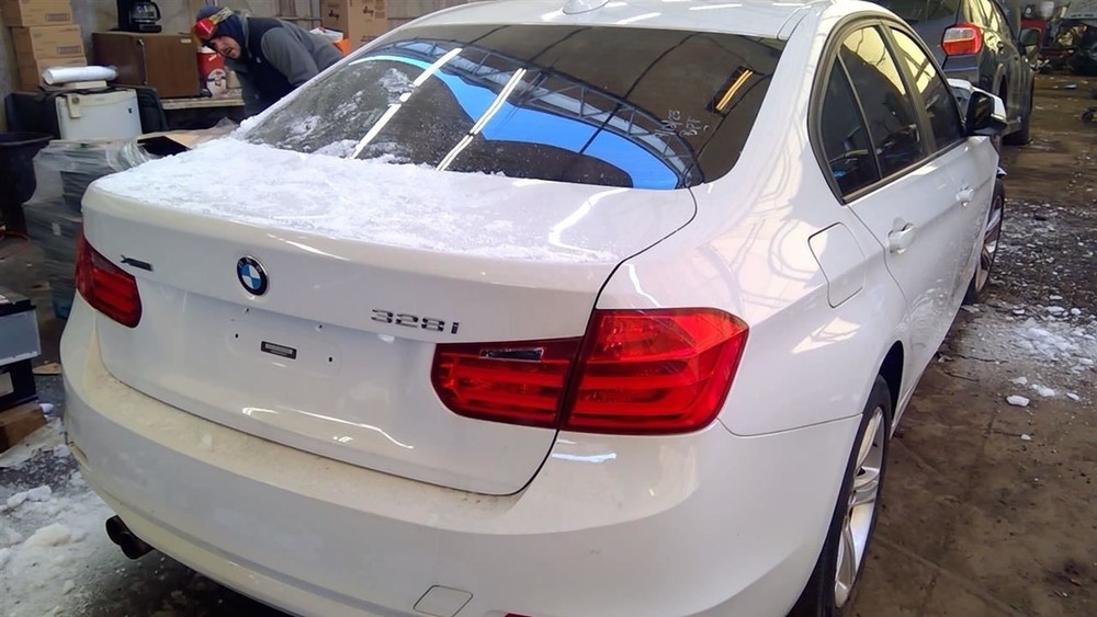 Carrier Rear AWD Automatic Transmission Fits 12-18 BMW 320i 6478144