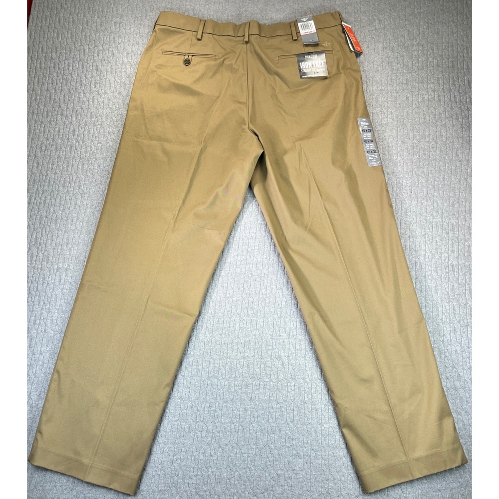Dockers Signature Khaki Pants Mens 40x32 new with tags Straight Fit Flat Front