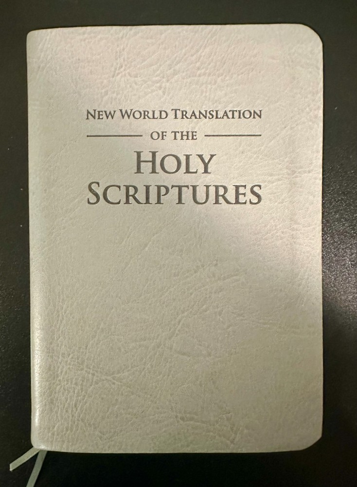 New World Translation of the Holy Scriptures (2013, Compact Edition)