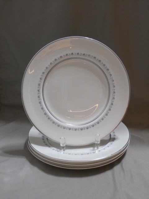 4 Royal Doulton Bone China Tiara Salad Dessert Plates H-4915 Good Condition 8