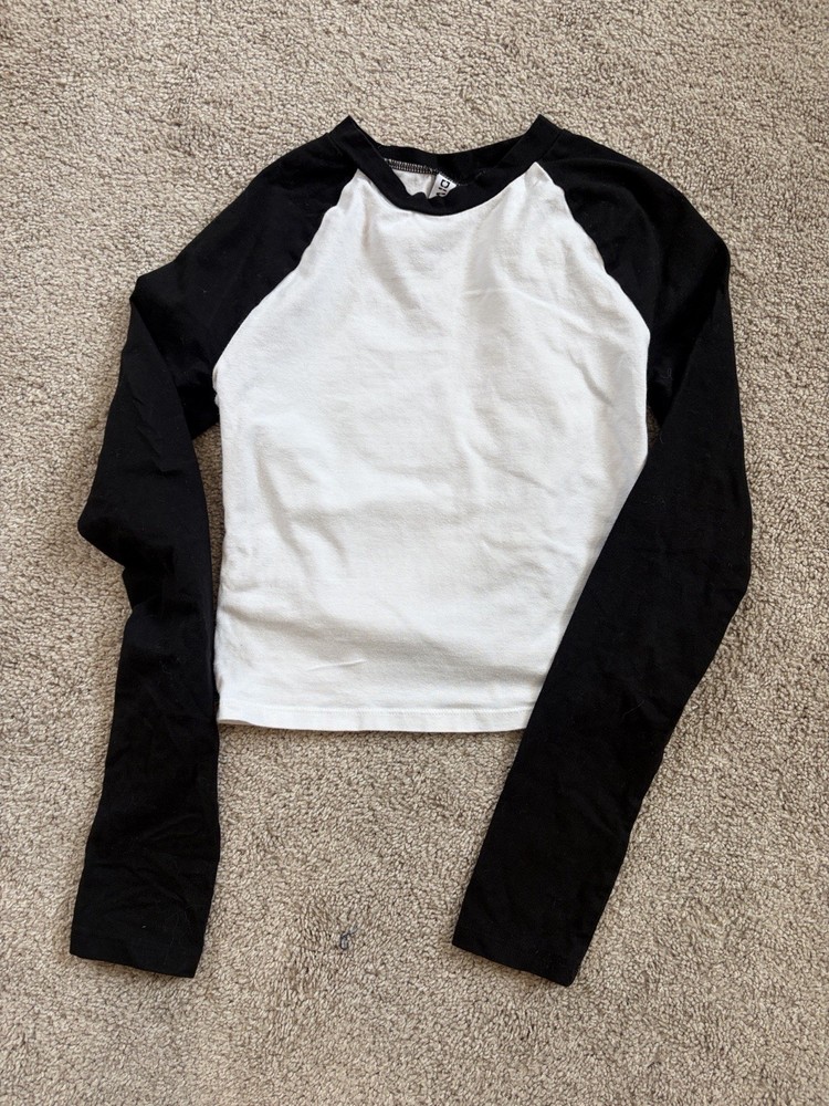 H&M Women's Black White Colorblock Raglan Long Sleeve Crew Neck T-Shirt XS