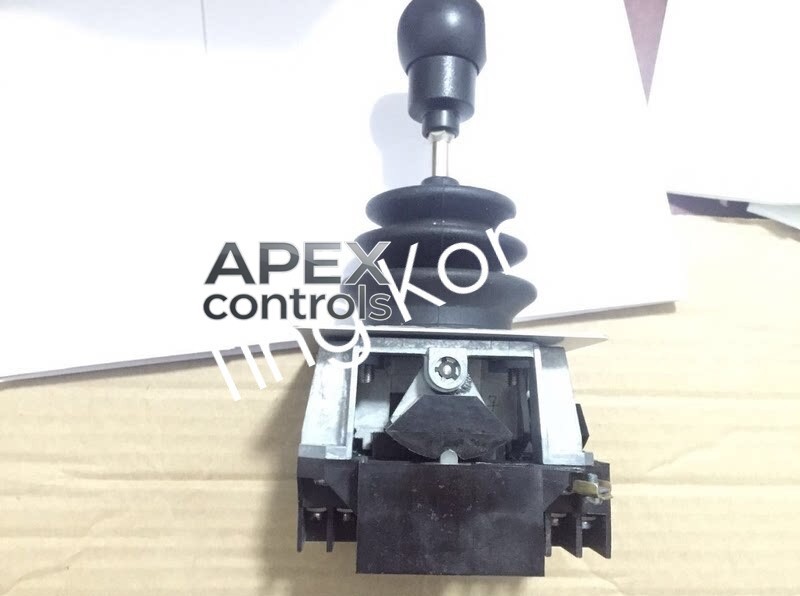 1PCS new XKB A31300 XKB-A31300 controller Shipping DHL or FedEX