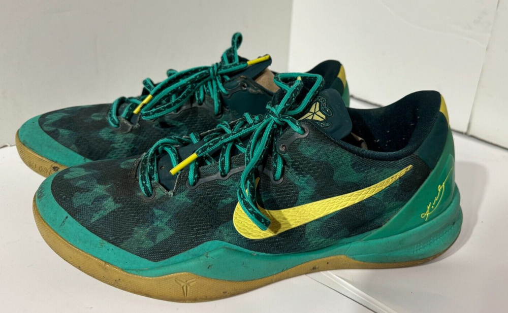 Nike Kobe 8+ Supernatural Basketball Shoes - Size 11
