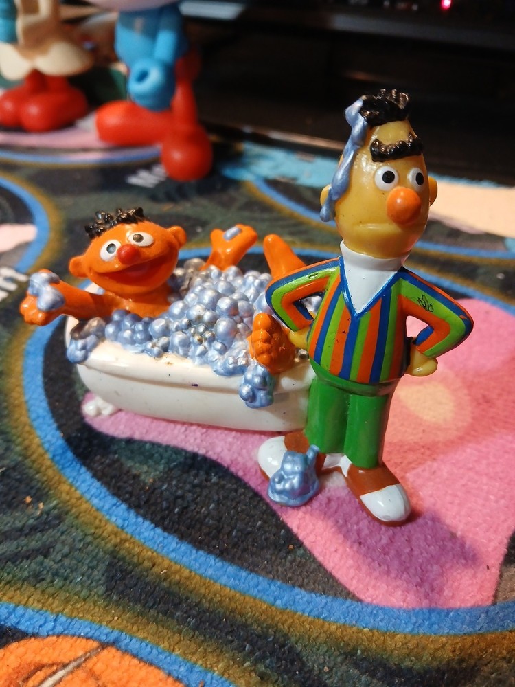 Vintage PVC Applause Sesame Street Bert Ernie Tub Figure