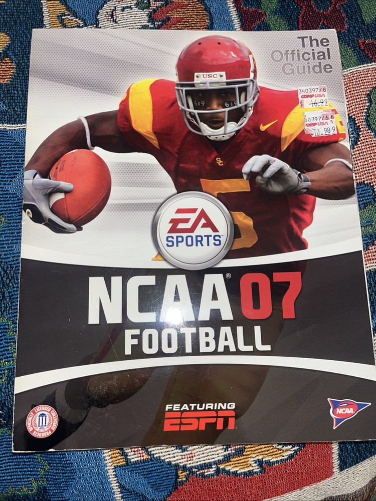 NCAA FOOTBALL 07 (PRIMA OFFICIAL GAME GUIDE) *very Good *