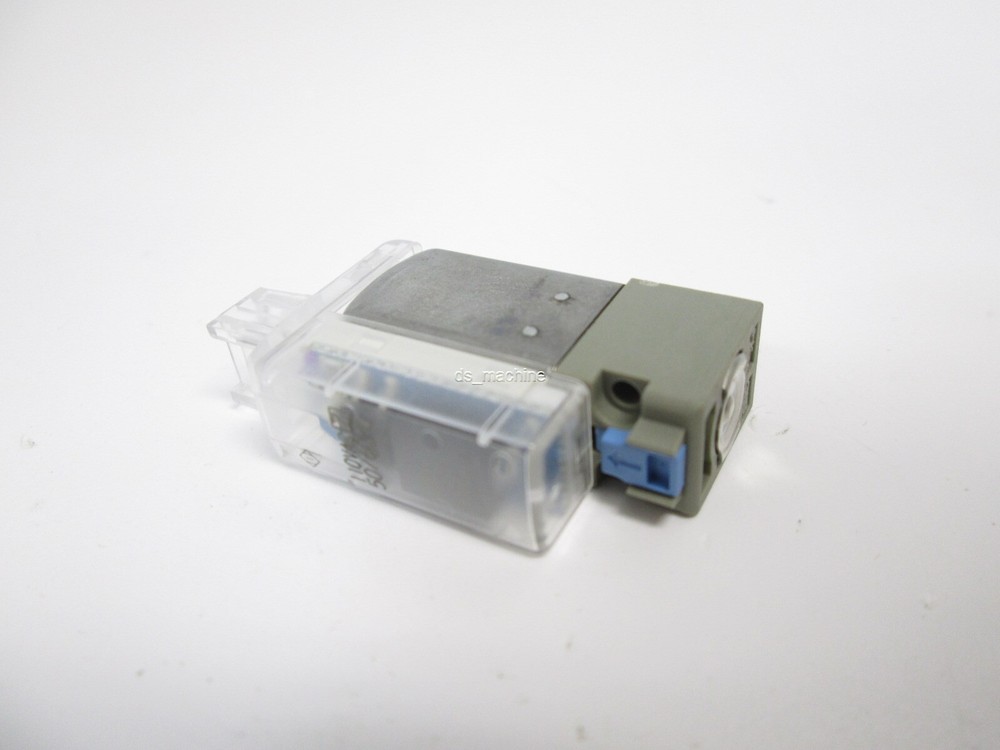 New SMC V111M-3MOZ Pilot Assembly, SY100 Solenoid Valve, 120VAC (missing screws)