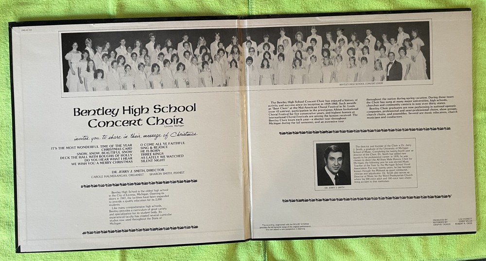 Bentley High School Concert Choir - Caroling Caroling   Record Album   VG+ / VG