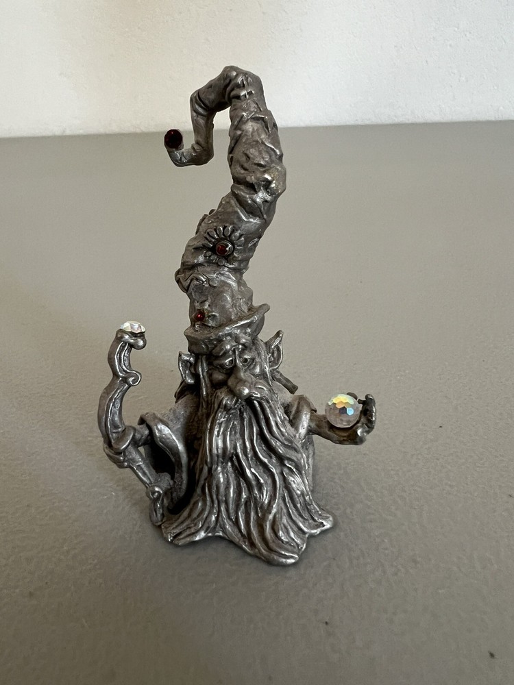 Pewter Wizard Sorcerer Warlock In Hat Magic Holding Crystal Ball/Staff  Figurine