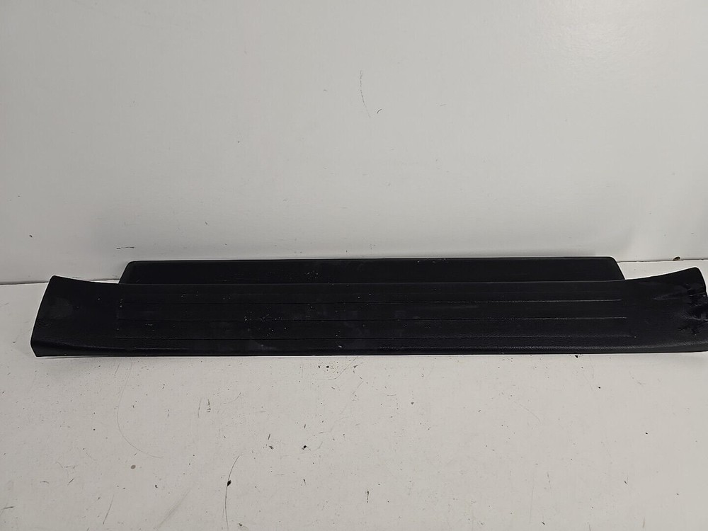 2010-2024 TOYOTA 4RUNNER FRONT RIGHT SIDE DOOR SILL SCUFF PLATE COVER TRIM OEM