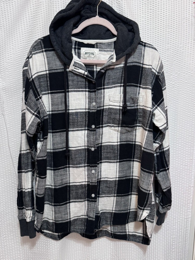 American Eagle Flannel Hoodie Black & White plaid, Women’s Large