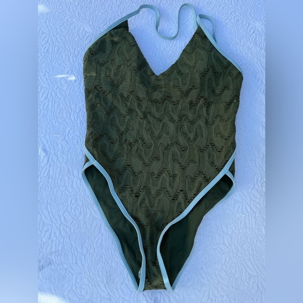 Berlook Chic Olive One-Piece Swimsuit S B03